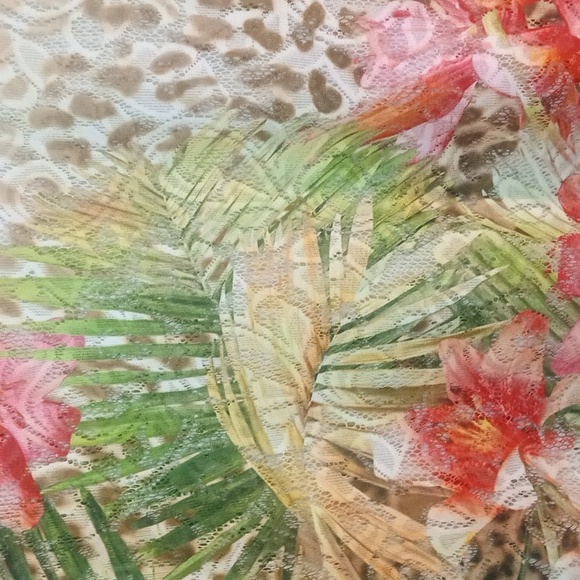 Alfred Dunner Women's Tropical Floral Short Sleeve Lace Top Size XLP - Picture 7 of 9